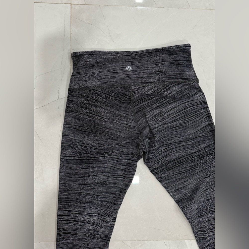 Color striped gray - Picture 3 of 5